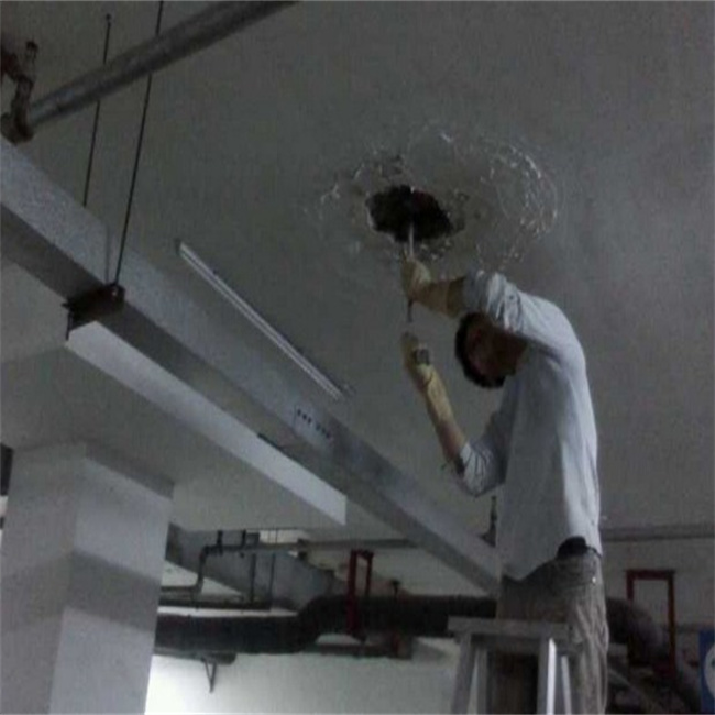 �����ҳ��ⶥ���©  ʩ��